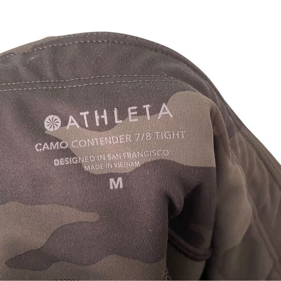 Athleta Camouflage Leggings in Size Medium - Picture 9 of 9